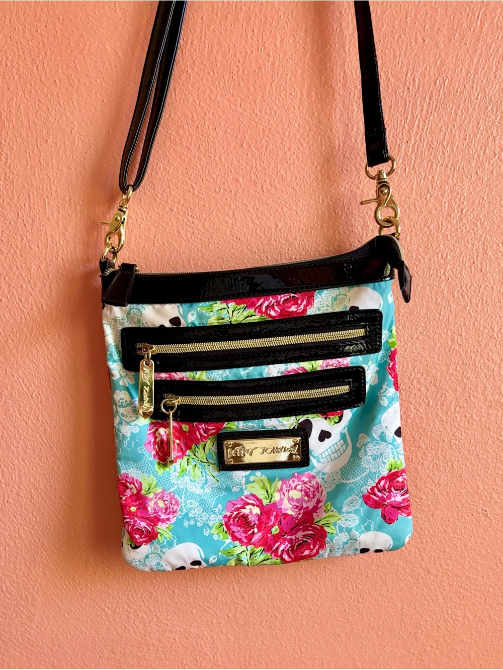 Besty Johnson Floral Skull Crossbody Bag in Turquoise and Pink